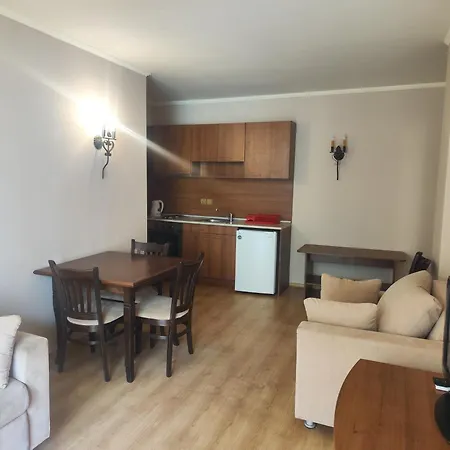 Hotel de apartamente Umi 3*