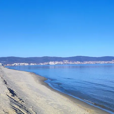 Umi Aparthotel Sunny Beach