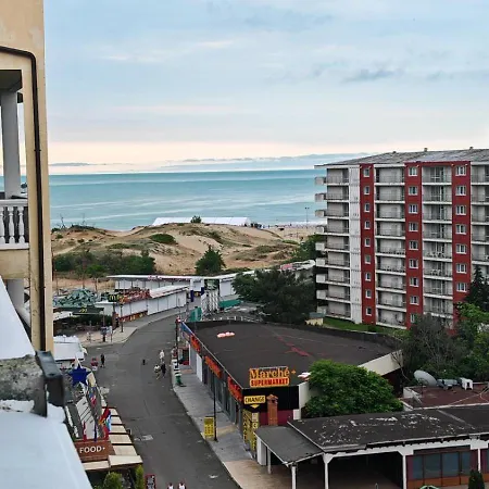 Umi 3* Sunny Beach