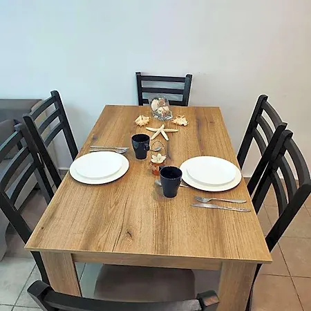 Umi Aparthotel