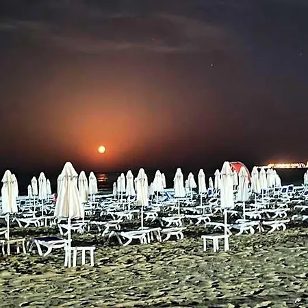 Aparthotel Umi 3*