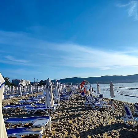 Aparthotel Umi 3*